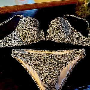 Shade Shore leopard bikini